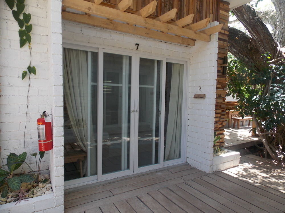 Serviced Apartments By Eco Hotel Bohol Панглао Екстериор снимка